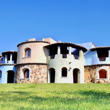 Residence With Private Beach In Marinella Marinella  Kültér fotó