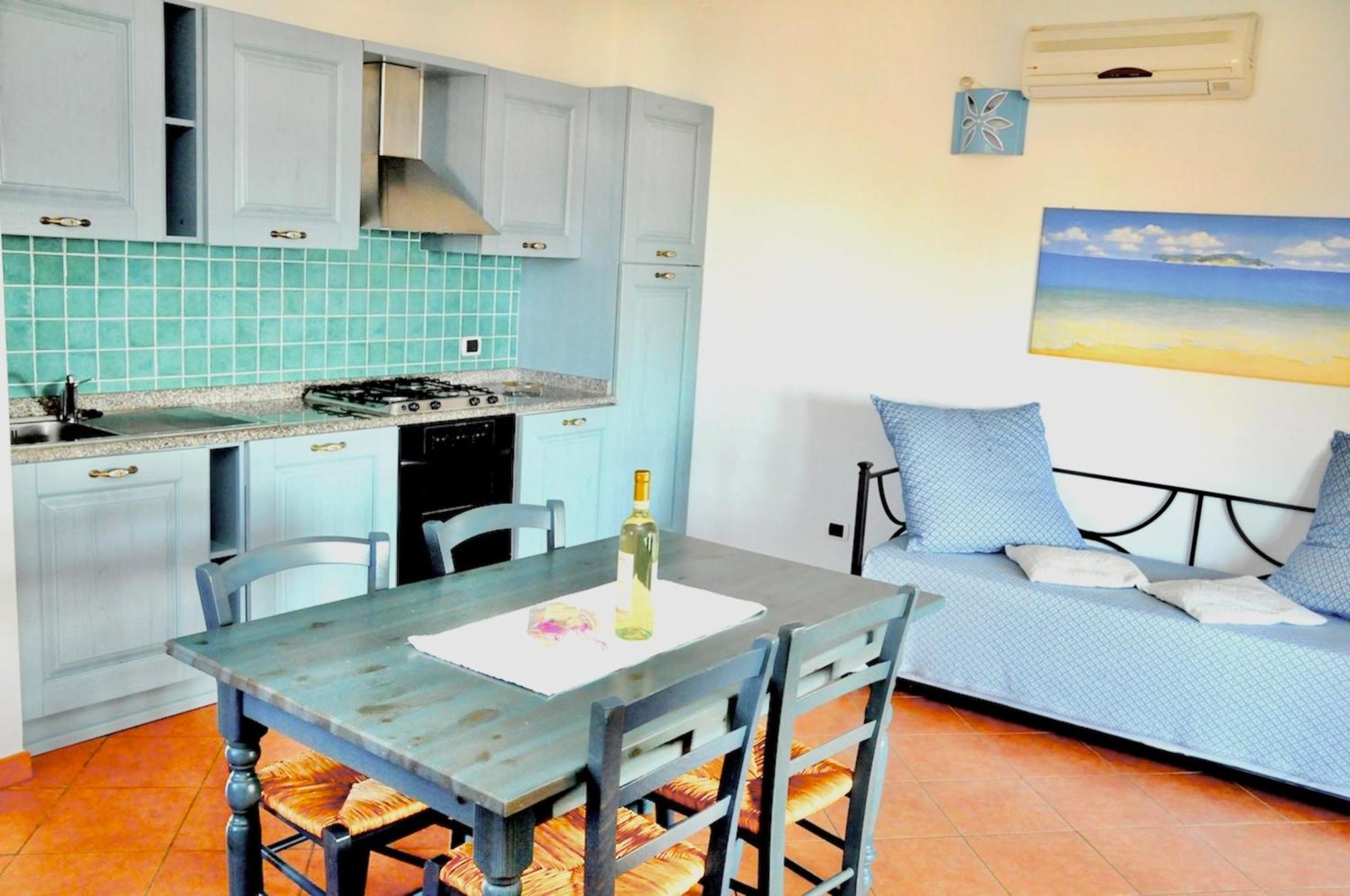 Residence With Private Beach In Marinella Marinella  Szoba fotó